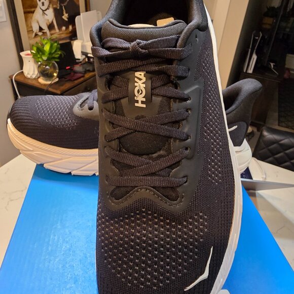 Hoka Arahi 7 9 D Wide Width Shoes Womens Black White Daily Road Race Running NEW - Picture 2 of 13